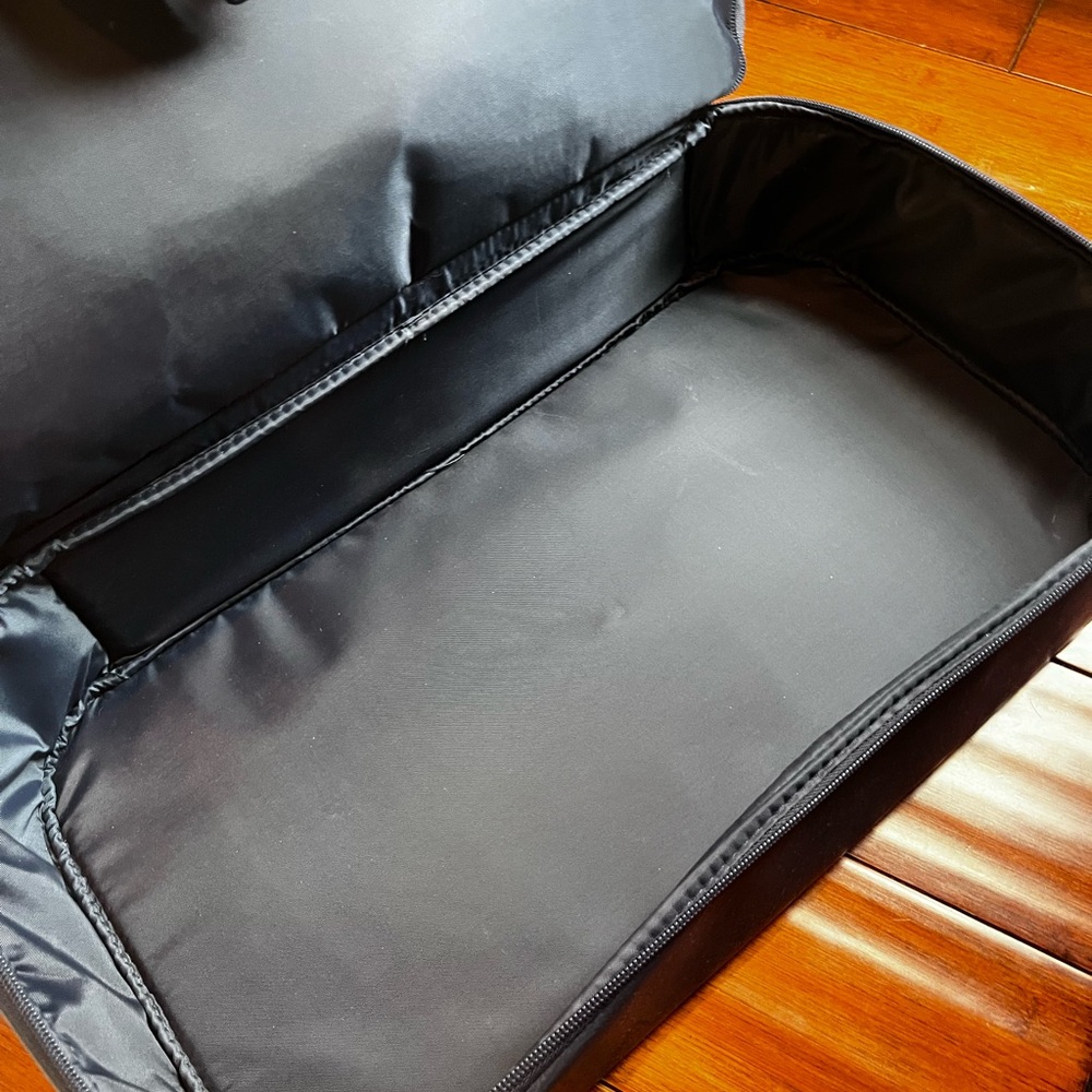 Beis Weekender bag - Picture 3 of 13